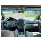 2004 Toyota Sienna CE 7