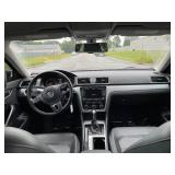 2012 Volkswagen Passat SE