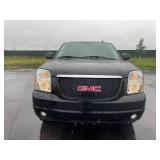 2013 GMC Yukon Denali - 1 OWNER! - AWD - 92,978 MILES