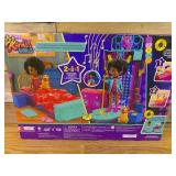 Karmas World Doll And Bedroom To Stage Playset