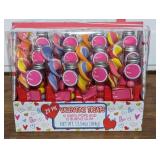 Case Pack Suckers & Gumballs in Display - BB 12/01/2024 4 Packs of 24 = 96 individual units Suckers & Gum Drops