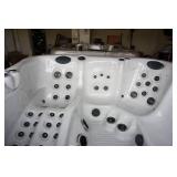NEW Axel-L 5 Person Hot Tub MSRP $23,999