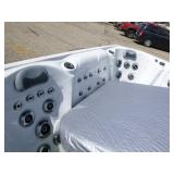 NEW Platinum Spas Premium Range Maximus 8 Person Hot Tub MSRP $24,999