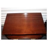 Pair of Vintage Mahogany Wood Nightstands