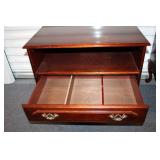 Pair of Vintage Mahogany Wood Nightstands