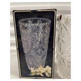 Anka Handmade Cut-Glass Crystal Vase