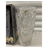 Anka Handmade Cut-Glass Crystal Vase
