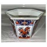 Floral Takahashi Planter