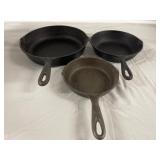 Set of 3 Cast-Iron Skillets