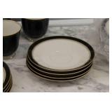 Noritake Ivory China Dinnerware Set - 32 Pieces