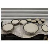 Noritake Ivory China Dinnerware Set - 32 Pieces