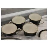 Noritake Ivory China Dinnerware Set - 32 Pieces