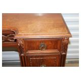 Vintage Mahogany Bedroom Furniture Set