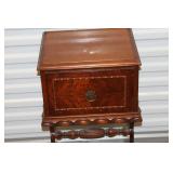Vintage Mahogany Bedroom Furniture Set