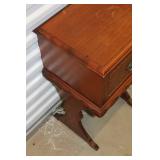Vintage Mahogany Bedroom Furniture Set