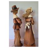 Outstanding Carved Wooden Pilgrim Thanksgiving Couple