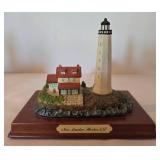 Lighthouse Displays and Musical Globe