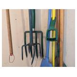 Assorted Long Handled Tools