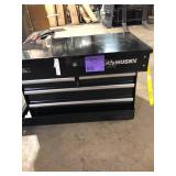 Husky  33 in. W 4-Drawer Mechanics Tool Utility Cart in Gloss Black Customer Returns See Pictures