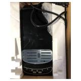 Magic Chef 27 lbs. Portable Countertop Ice Maker in Stainless Steel Customer Returns See Pictures