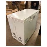 Magic Chef 7.0 cu. ft. Chest Freezer in White Customer Returns See Pictures