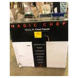 Magic Chef 7.0 cu. ft. Chest Freezer in White Customer Returns See Pictures