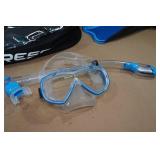 Cressi Adult Palau Fin Snorkel Set -Fin Size M/L, Blue