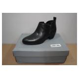 Vionic Cecily Ankle Boots -Size 6
