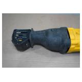 DeWalt DWE305 Variable Speed Reciprocating Saw