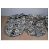*4* Equipment Pouch