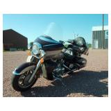 1999 YAMAHA  xvz 1300 venture royale
