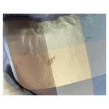 Navy and Sky Blue Reversible Lightweight Comforter - 103"x88" - 2 Throw Pillows included