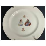 Large Lot of Vintage Collectible Queen Elizabeth II Memorabilia. Other Members of the Royal Family Also Included. Listed in Description.