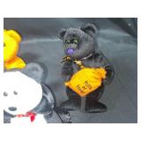 Lot of Holiday Themed TY Beanie Babies - Halloween, Thanksgiving and Easter
