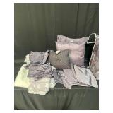 West Point Stevens Sheets / Confiteor / Pillows - Full/Queen