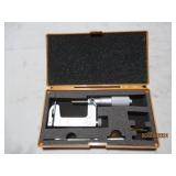 Mitutoyo 1-2" .0001" multi anvil un...