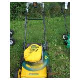 Yard-man 21" gas powered mulching s...