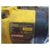Cordless Dewalt circular saw *no ba...
