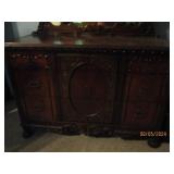 Intricately carved Detail Vintage h...