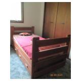 Twin size bunkbed set with standard...