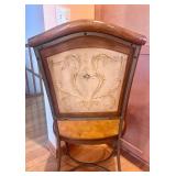 Beautiful Breakfast Table & 4 Chairs