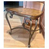 Beautiful Breakfast Table & 4 Chairs