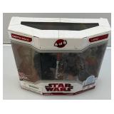 2009 STAR WARS Legacy Collection DARTH MAUL & I-5YQ (NIB)