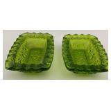 Vintage Zippo Lighters & Vintage Ashtrays Including Green Daisy & Button Ashtrays