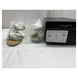Size 9 Talbots Clover Daisy Sandal