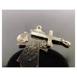 29.3 Grams of Antique and Vintage .925 Sterling Silver Religious Medals, Necklaces, etc.