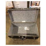 Seward Essential 32 in. x 13.25 in. x 17.75 in. Trunk, Black Customer Returns See Pictures