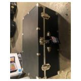 Seward Essential 32 in. x 13.25 in. x 17.75 in. Trunk, Black Customer Returns See Pictures