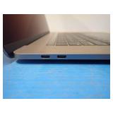 Apple MacBookPro15,1 A1990 MR932LL/A // INTEL(R) CORE(TM) I7-8750H CPU @ 2.20GHZ // 16GB RAM // 251GB SSD // 15" screen with 3360 x 2100 Resolution // Includes IOS and Charger // slight keymarks on sc
