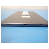 Samsung SM-T227U Tablet // 32GB of storage // Cellular Carrier Unlocked // No Cables // Scratches on screen